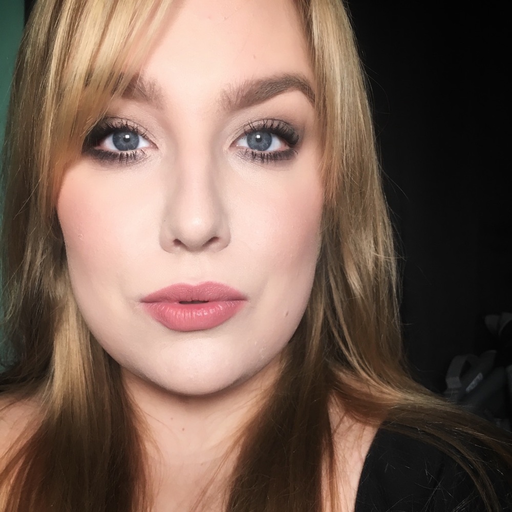 Meet your Posher, Averi